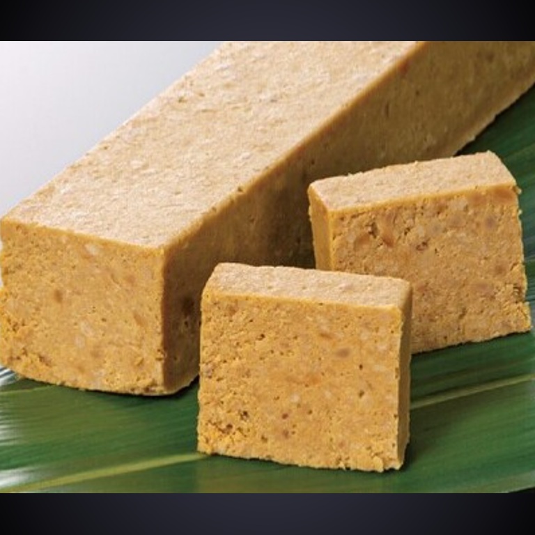 〈年末限定〉フォアグラとカシューナッツのテリーヌ 490ｇ Ｘ1本【2本以上でお願いします】前菜 オードブル おせち