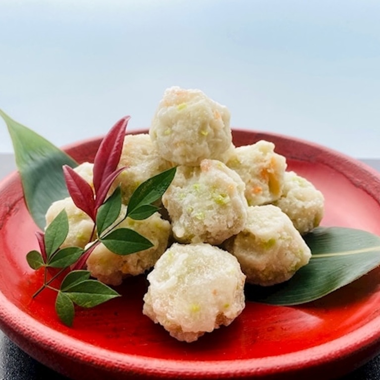 もちもち蓮根饅頭 50個 900ｇ Ｘ1袋 れんこん50％以上使用で食感良い 蒸し物 椀物