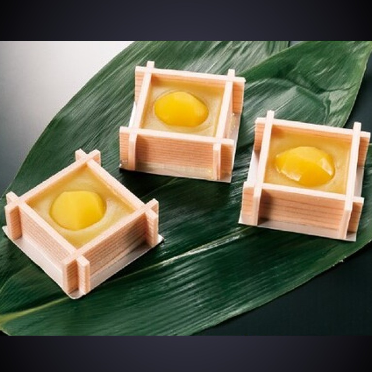 〈年末限定〉せいろ入り栗きんとん 15個 X1ボール 器入りで簡単盛付け おせち 業務用 仕入れ ヤマ食