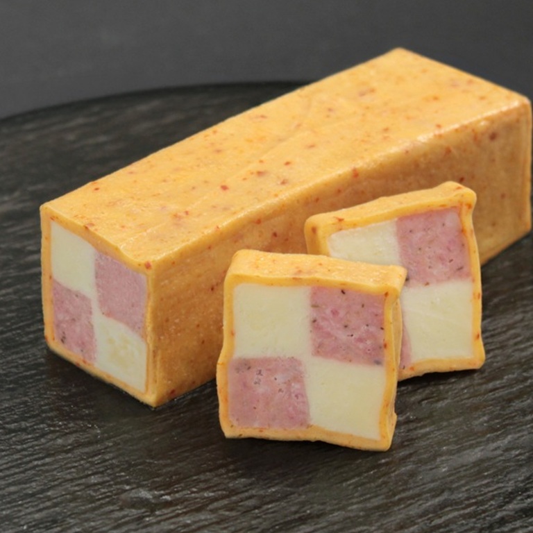 レッドムース＆チーズテリーヌ 430g X1本 挽肉 濃厚チーズ 市松模様 オードブル おせち