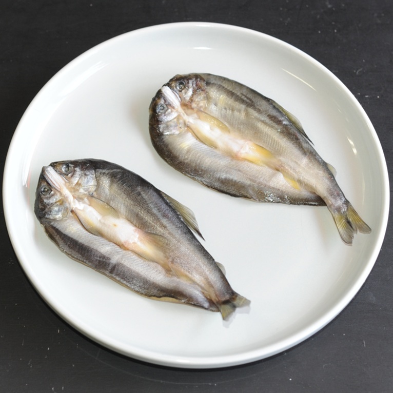 国産 鮎一夜干し 約22ｇ X15尾入 X1パック 焼魚 フライ 天ぷら 釜飯 BBQ 業務用 仕入れ
