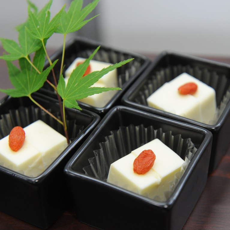 八海山酒粕チーズ風豆腐 340ｇ Ｘ1本 前菜 八寸 デザート 居酒屋メニュー インバウンドにも