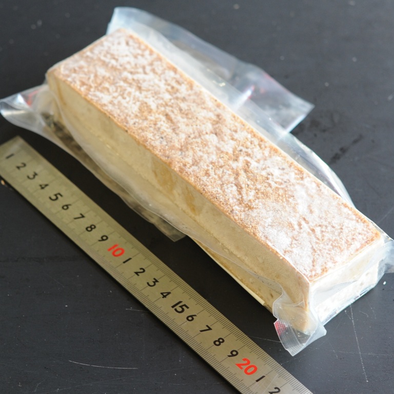 国産鶏の柚子胡椒松風［おせち向き高さ35mm］400ｇ X1本 前菜 八寸 弁当